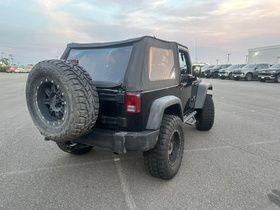 Used 2017 Jeep Wrangler Sport w/ Quick Order Package 24S AWD/4WD image 2