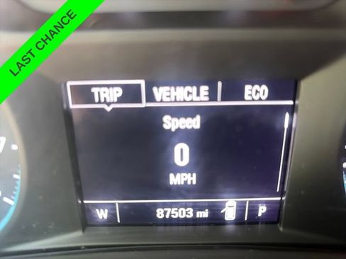 Used 2023 Chevrolet Equinox LS w/ Driver Confidence II Package AWD/4WD image 12