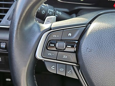 Used 2021 Honda Accord Touring image 22