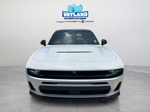 New 2026 Dodge Charger R/T w/ Blacktop Package AWD/4WD image 8