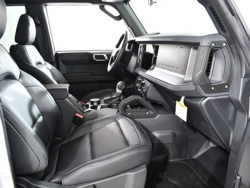 New 2026 Ford Bronco Badlands AWD/4WD image 10