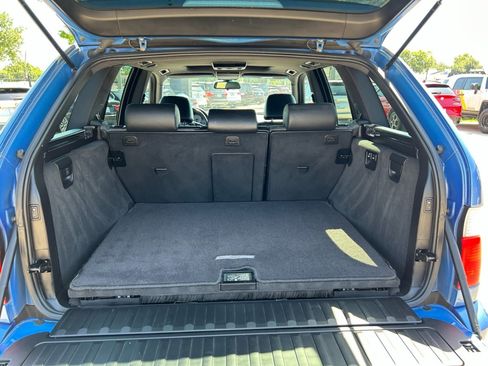 Used 2003 BMW X5 4.6is image 28