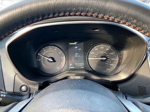 Used 2019 Subaru Crosstrek 2.0i Premium w/ Eyesight System image 16