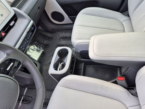 Certified 2024 Hyundai Ioniq 5 Limited AWD/4WD image 22