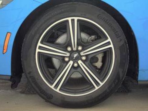 Used 2024 Ford Mustang Premium image 9