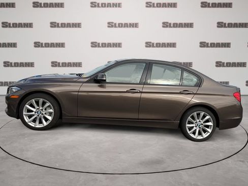 Used 2013 BMW 335i xDrive Sedan AWD/4WD image 2