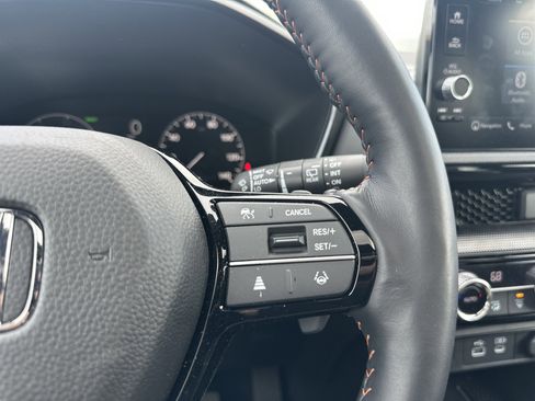 Used 2025 Honda CR-V Sport Touring image 22