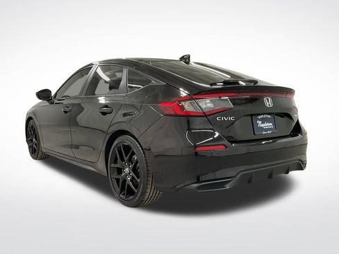 Used 2024 Honda Civic Sport image 2