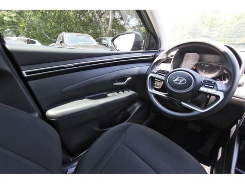Used 2024 Hyundai Tucson SEL FWD image 6