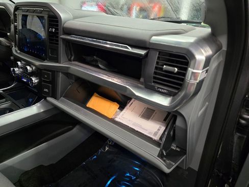 Used 2021 Ford F150 Lariat w/ Equipment Group 502A High image 37