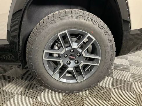 New 2026 GMC Terrain AT4 w/ LPO, Floor Liner Package image 41