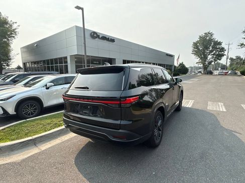 Used 2025 Lexus TX 350 AWD w/ Technology Package image 5