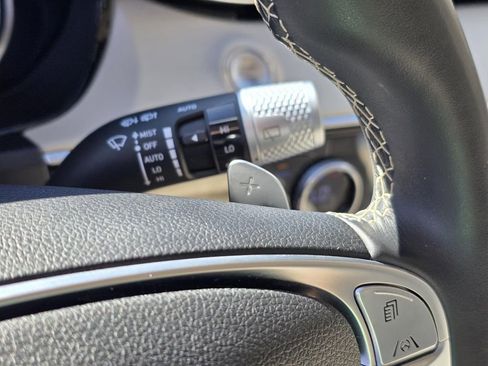 Used 2023 Genesis GV70 2.5T w/ Select Package image 12