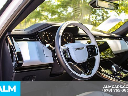 Used 2025 Land Rover Range Rover Sport Dynamic SE AWD/4WD image 32