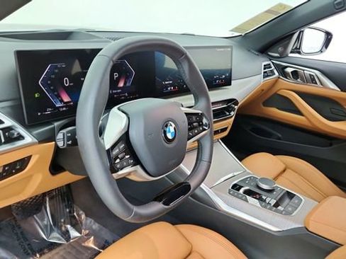 Used 2026 BMW 430i Convertible image 23