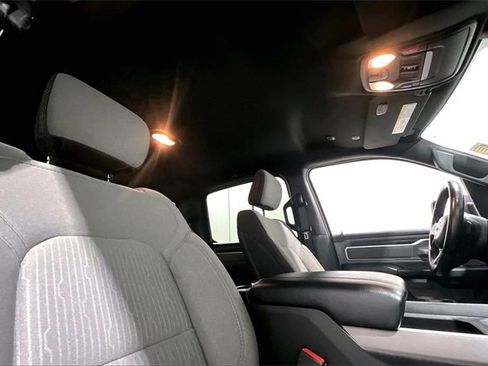 Used 2022 RAM 1500 Big Horn image 29