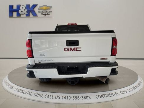 Used 2019 GMC Sierra 2500 SLT w/ All Terrain HD Package AWD/4WD image 5