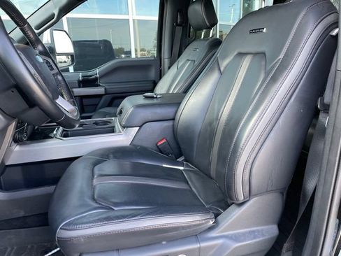 Used 2022 Ford F350 Platinum AWD/4WD image 12