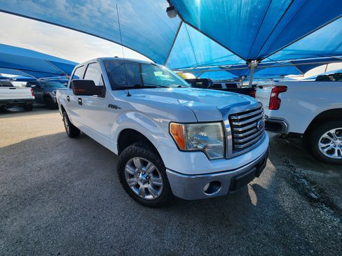 Used 2010 Ford F150 XLT RWD image 1