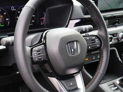 Certified 2026 Honda CR-V Sport Touring image 18