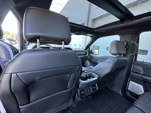 Used 2025 Ford F150 Raptor AWD/4WD image 32