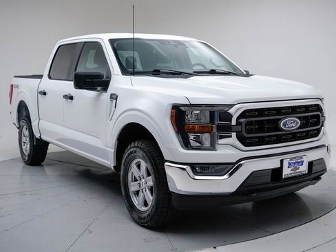 Used 2023 Ford F150 XLT w/ Trailer Tow Package image 11