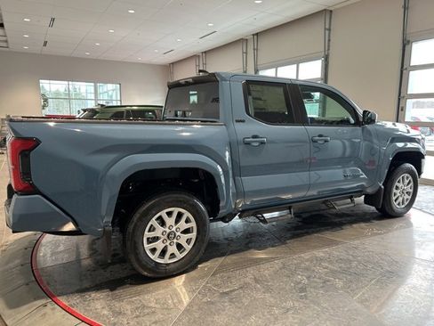 New 2026 Toyota Tacoma SR5 image 9