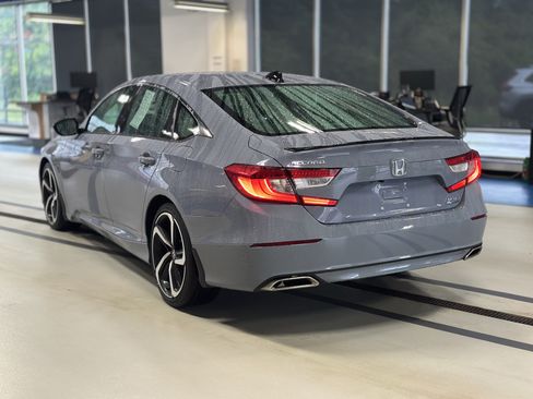 Used 2022 Honda Accord Sport Special Edition image 8