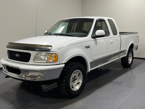 Used 1997 Ford F150 XLT AWD/4WD image 1