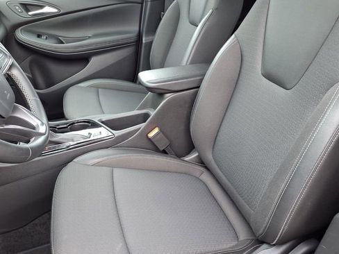 Used 2025 Buick Encore GX Preferred image 3