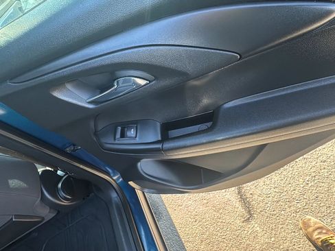 Used 2021 Chevrolet TrailBlazer LS image 25