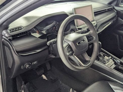 Used 2022 Jeep Compass Altitude image 13