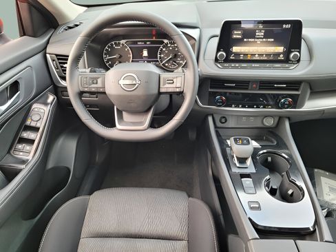 New 2026 Nissan Rogue SV image 9