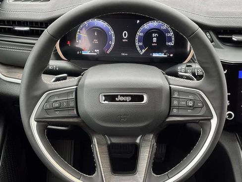 New 2026 Jeep Grand Cherokee L Limited AWD/4WD image 11