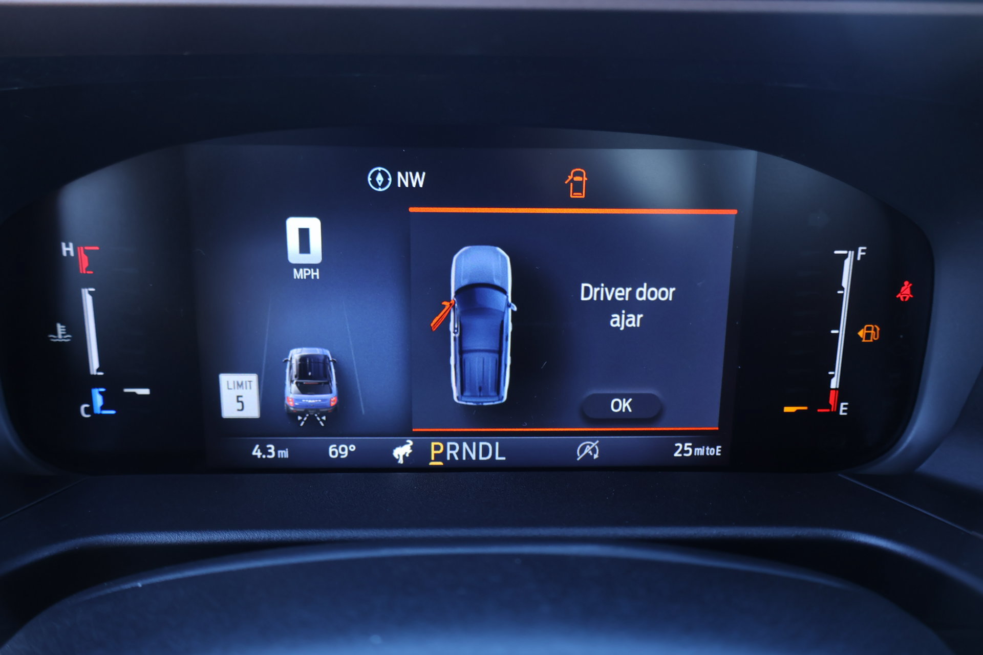 New 2026 Ford Bronco Sport Outer Banks w/ Outer Banks Tech Package+ AWD/4WD image 4