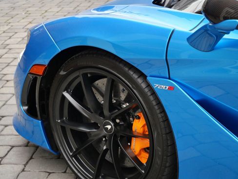 Used 2022 McLaren 720S Performance image 22