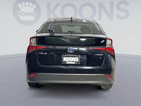 Used 2022 Toyota Prius LE image 11