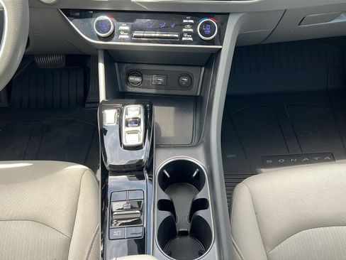 Certified 2023 Hyundai Sonata SEL FWD image 14