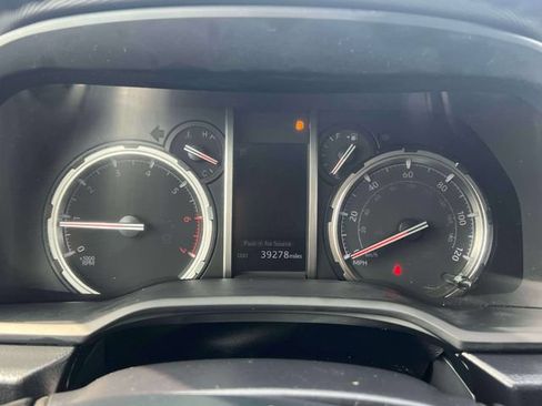 Certified 2023 Toyota 4Runner TRD Off-Road Premium w/ Off Road Premium Plus Package AWD/4WD image 30