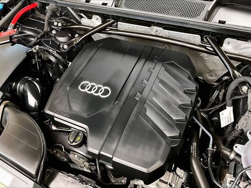 Certified 2023 Audi Q5 2.0T Premium w/ Convenience Package AWD/4WD image 31