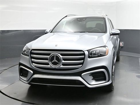 New 2025 Mercedes-Benz GLS 450 4MATIC image 30