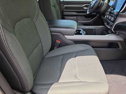Used 2025 RAM 1500 Big Horn AWD/4WD image 18