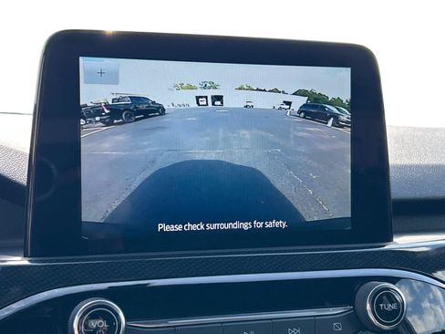 Used 2025 Ford Escape ST-Line FWD image 18