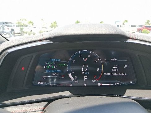 Used 2025 Chevrolet Corvette Stingray Coupe w/ 1LT RWD image 6