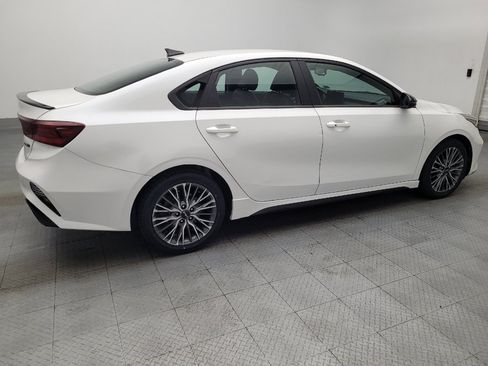 Used 2022 Kia Forte GT-Line w/ GT-Line Technology Package FWD image 10