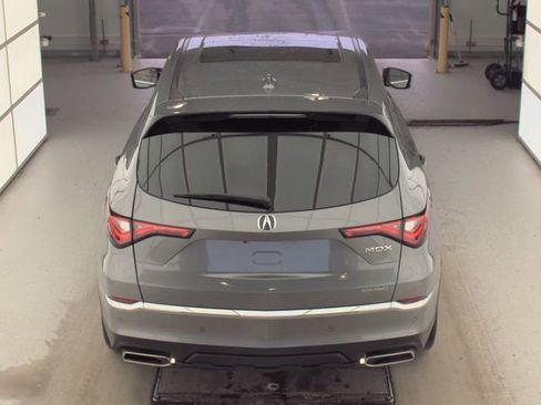 Used 2023 Acura MDX SH-AWD w/ Technology Package image 5