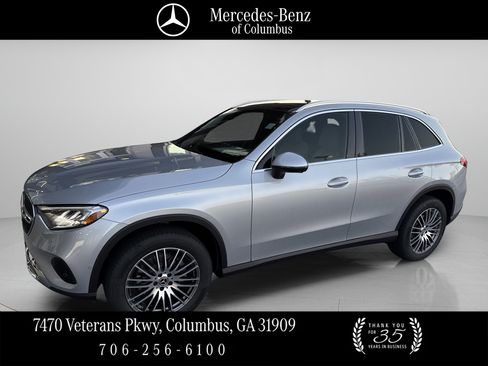 Certified 2026 Mercedes-Benz GLC 300 image 2