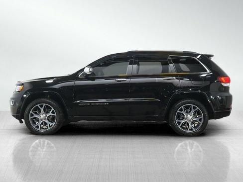 Used 2020 Jeep Grand Cherokee Overland image 2