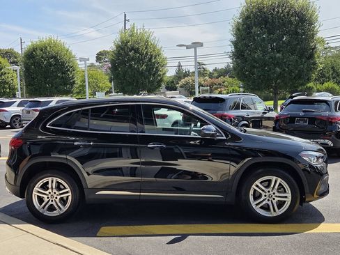 Used 2023 Mercedes-Benz GLA 250 4MATIC image 7