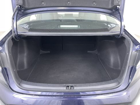 Used 2023 Toyota Corolla LE image 20